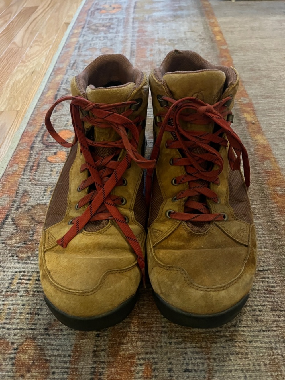 Men's Danner Hiking Boots - Tan with Red Laces